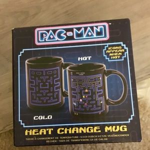 NWT PAC MAN Heat Changing Mug